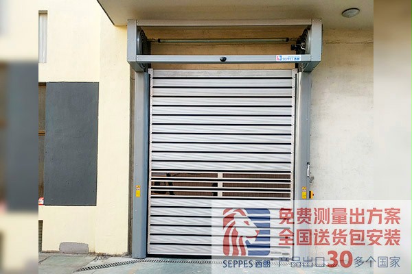 苏州塑料制品厂房通道硬质快速门项目