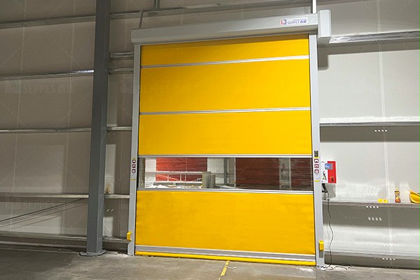 西朗门业快速卷帘门 西朗门业快速卷帘门