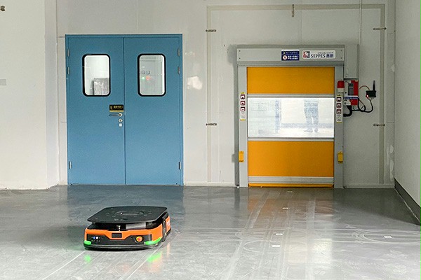 西朗门业快速卷帘门 西朗门业快速卷帘门