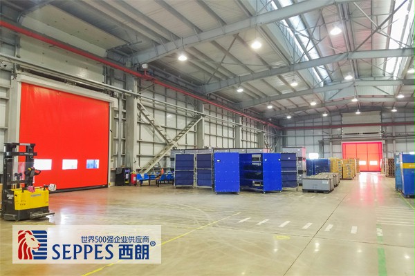 新泉股份的快速卷帘门 新泉股份的快速卷帘门