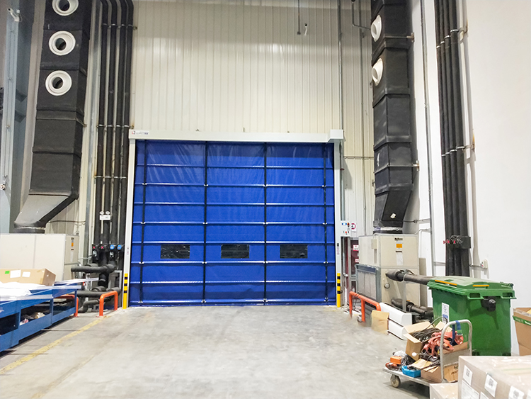 中粮集团有限公司堆积快速门.jpg 中粮集团有限公司堆积快速门.jpg