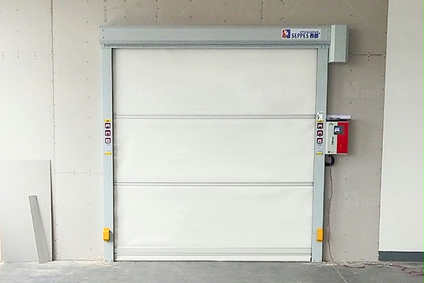 西朗门业快速卷帘门 西朗门业快速卷帘门